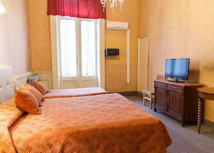 Hotel Reina Ciudad Autónoma de Ciudad Autónoma de Buenos Aires